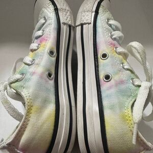 Converse Chuck Taylor Size 13Y Tie Dye Low Youth's Sneakers Size 3 Multicolor